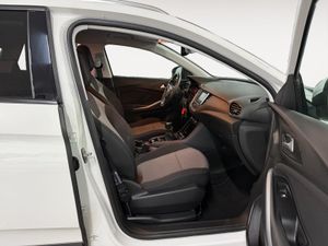 Opel Grandland X 1.2 Turbo Selective - Foto 7