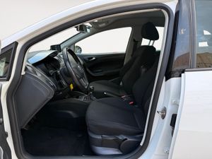 Seat Ibiza ST 1.6 TDI 105cv Style ITech 30 Aniver - Foto 15