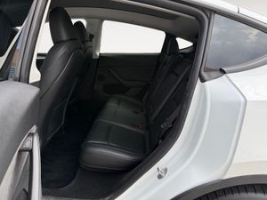 Tesla Model Y Tracción Trasera RWD - Foto 18