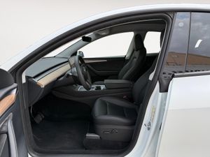 Tesla Model Y Tracción Trasera RWD - Foto 7