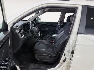 SsangYong Korando 1.5 150cv  - Foto 13