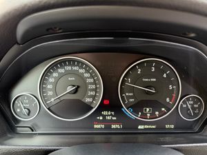 BMW Serie 3 318d Gran Turismo - Foto 13