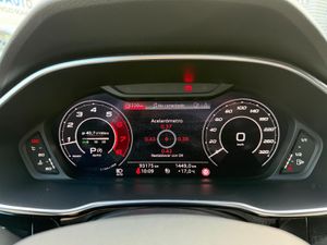 Audi Q3 RS 2.5 TFSI quattro - Foto 19
