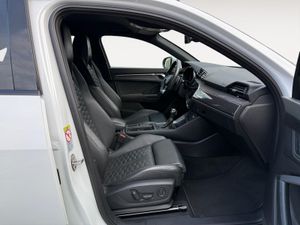 Audi Q3 RS 2.5 TFSI quattro - Foto 23