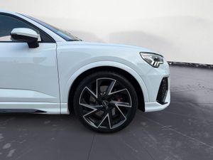 Audi Q3 RS 2.5 TFSI quattro - Foto 22