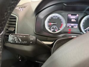 Skoda Karoq 1.6 TDI 85kW (115CV) Ambition - Foto 16