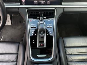 Porsche Panamera GTS - Foto 24