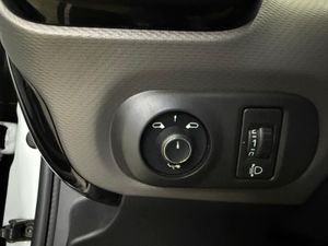 Citroën C4 Cactus BlueHDi 100 S&S Feel - Foto 18
