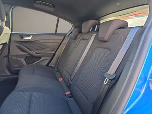 Ford Focus  1.0 Ecoboost MHEV STLine X  - Foto 13