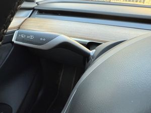 Tesla Model 3 Estándar Plus RWD - Foto 9