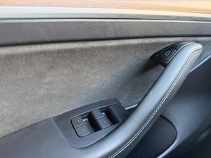 Tesla Model 3 Estándar Plus RWD - Foto 16