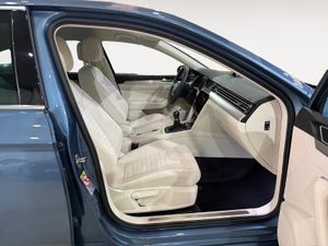 Volkswagen Passat Advance 1.4 TSI ACT 110kW (150CV) - Foto 21