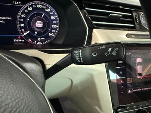 Volkswagen Passat Advance 1.4 TSI ACT 110kW (150CV) - Foto 17