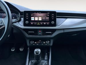 Skoda Kamiq 1.0 TSI 81kW (110CV) Active - Foto 17