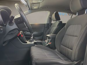 Kia Sportage . - Foto 20