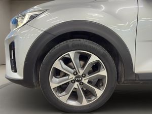 Kia Stonic . - Foto 12