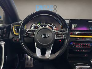 Kia XCeed Gt Line - Foto 17