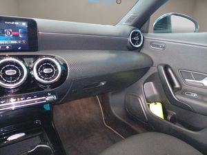 Mercedes CLA 180 D - Foto 14