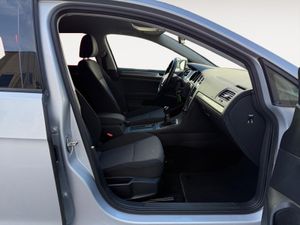 Volkswagen Golf Variant BlueMotion 1.6 TDI 110CV - Foto 17