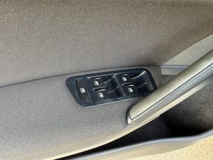 Volkswagen Golf Variant BlueMotion 1.6 TDI 110CV - Foto 20