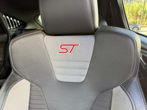 Ford Focus 2.0 EcoBoost A-S-S 250 ST - Foto 8