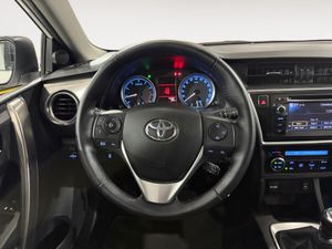 Toyota Auris 130 Live - Foto 8