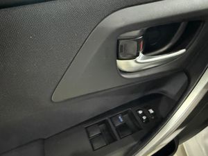 Toyota Auris 130 Live - Foto 29
