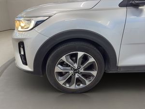 Kia Stonic . - Foto 10