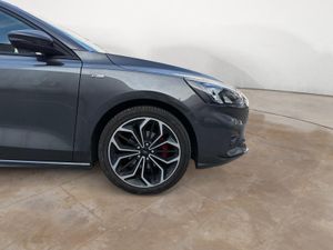 Ford Focus 1.0 Ecoboost MHEV 114kW ST-Line X - Foto 9