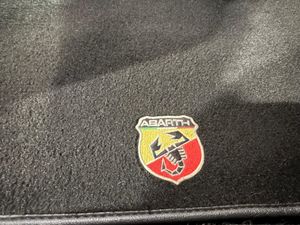 Abarth 500 595 Competizione 1.4 16v T-Jet 132kW E6 - Foto 11