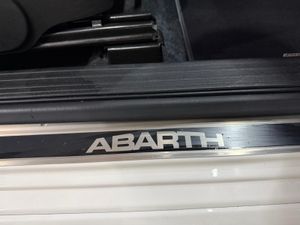 Abarth 500 595 Competizione 1.4 16v T-Jet 132kW E6 - Foto 13