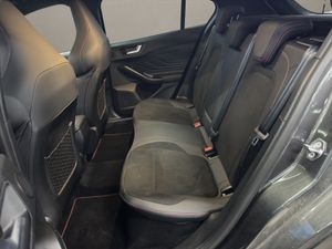 Ford Focus . - Foto 13