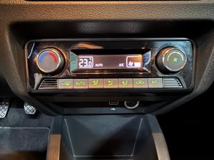 Skoda Fabia 1.0 MPI 55KW (75cv) Like - Foto 12