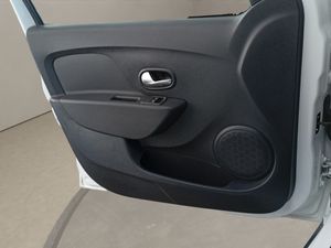 Dacia Sandero . - Foto 18