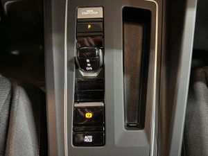 Volkswagen Golf GOLF 1.5 / 130CV  - Foto 12