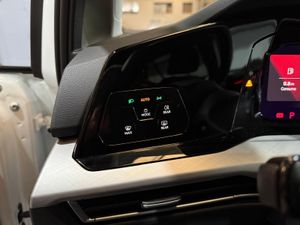 Volkswagen Golf GOLF 1.5 / 130CV  - Foto 11