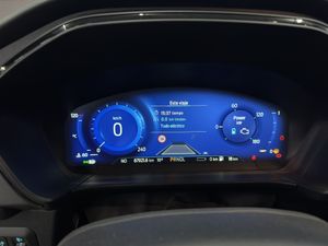 Ford Kuga . - Foto 14