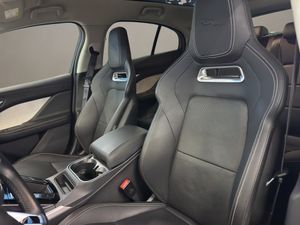 Jaguar I-Pace . - Foto 20