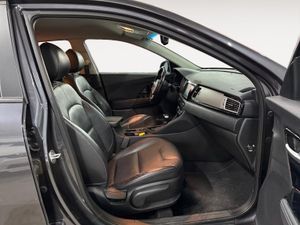 Kia Niro 1.6 GDi Híbrido Enchufable 104kW Emotion - Foto 29