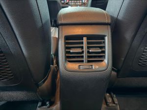 Kia Niro 1.6 GDi Híbrido Enchufable 104kW Emotion - Foto 30