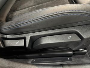 BMW Serie 3 330e xDrive Touring - Foto 12