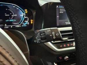BMW Serie 3 330e xDrive Touring - Foto 22