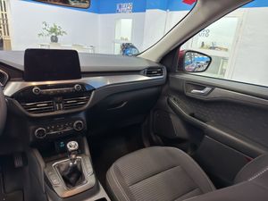 Ford Kuga . - Foto 16