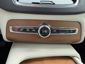 Volvo XC90 T8 TWIN ENGINE Híbrido Gasolina - Foto 24