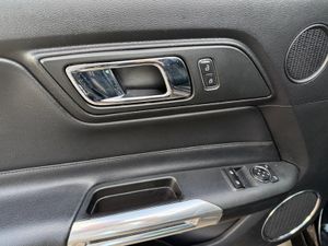 Ford Mustang v8 ECOBOOST - Foto 5