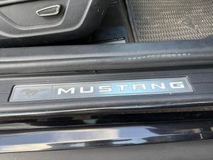 Ford Mustang v8 ECOBOOST - Foto 9