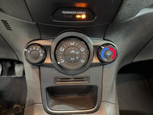 Ford Fiesta 1.2 Gasolina - Foto 13