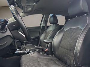 Kia Ceed . - Foto 20