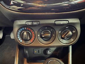 Opel Corsa corsa e 1.4 90 cv - Foto 11