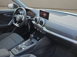 Audi Q2 S line 35 TDI 110 kW (150 CV) S tronic - Foto 24